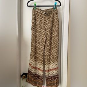 I.N. San Francisco flowy pants